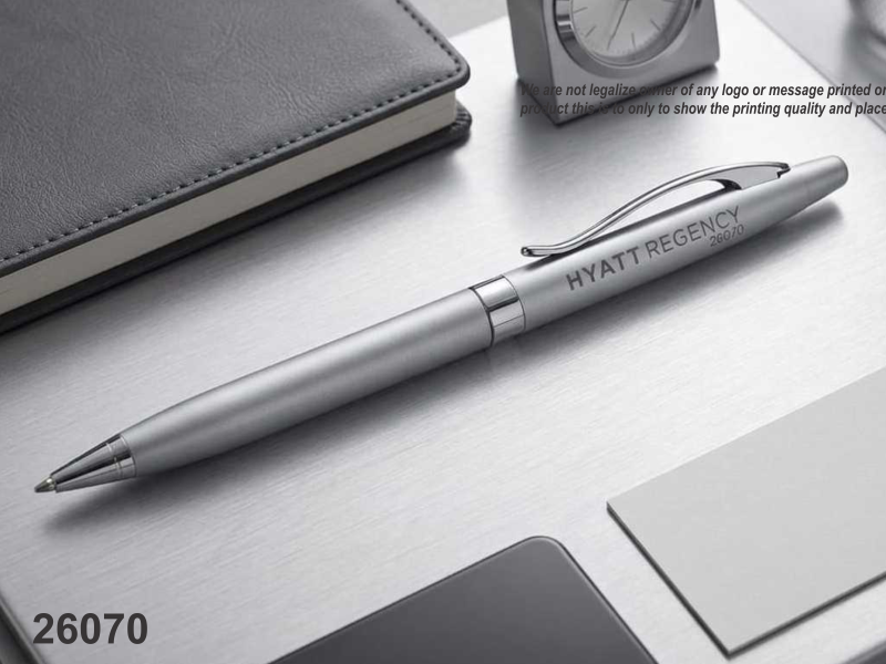 Hyatt metal pen
